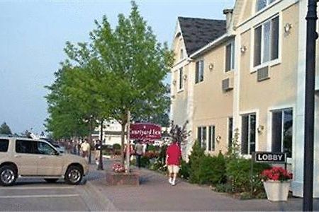 Court Plaza Inn & Suites Of Mackinaw Mackinaw City Buitenkant foto