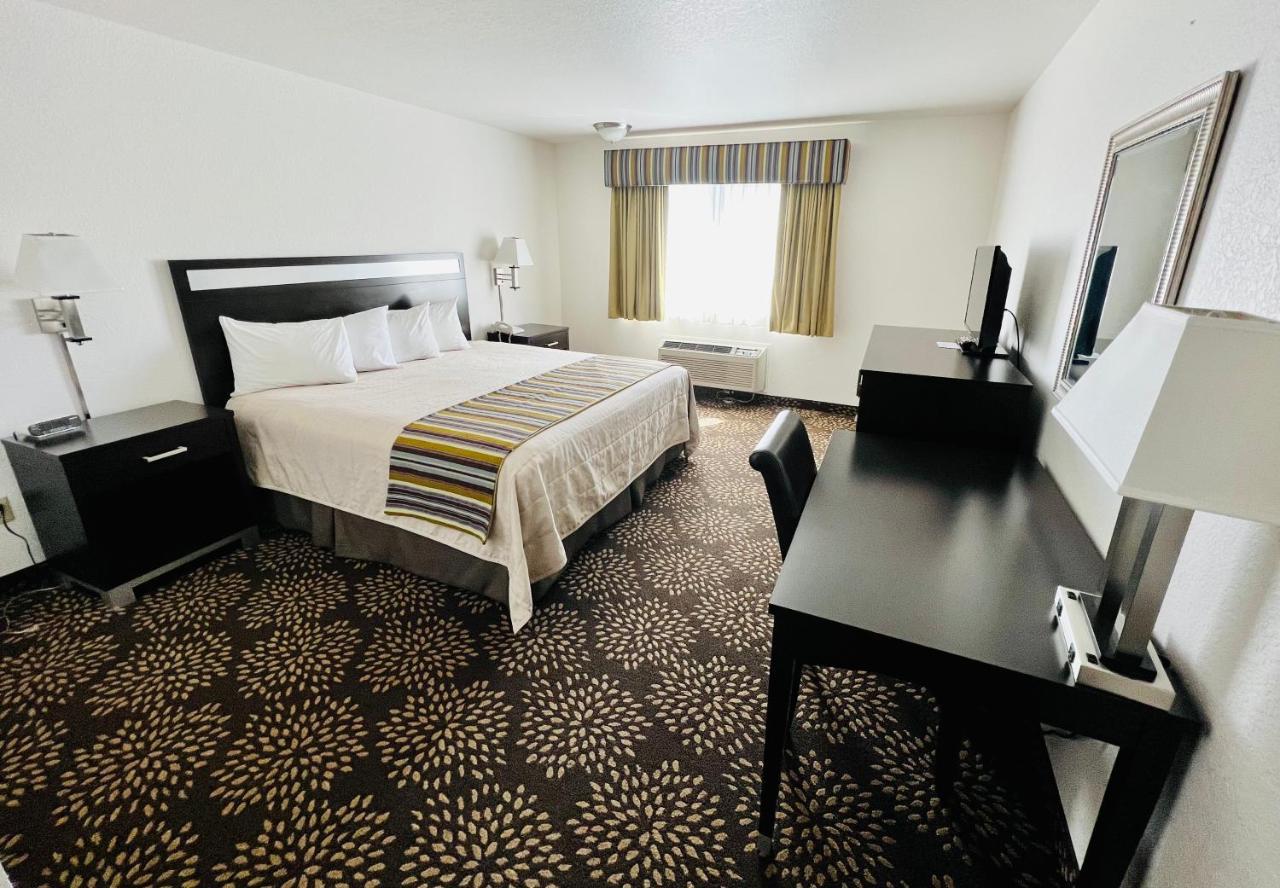Court Plaza Inn & Suites Of Mackinaw Mackinaw City Buitenkant foto