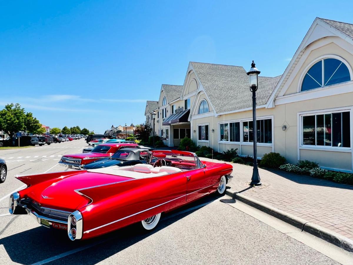 Court Plaza Inn & Suites Of Mackinaw Mackinaw City Buitenkant foto